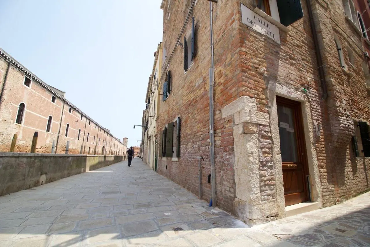 Veneziacentopercento Picenin Apartment Italy